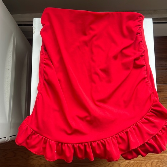 Red two piece skirt and tie top - Picture 1 of 2